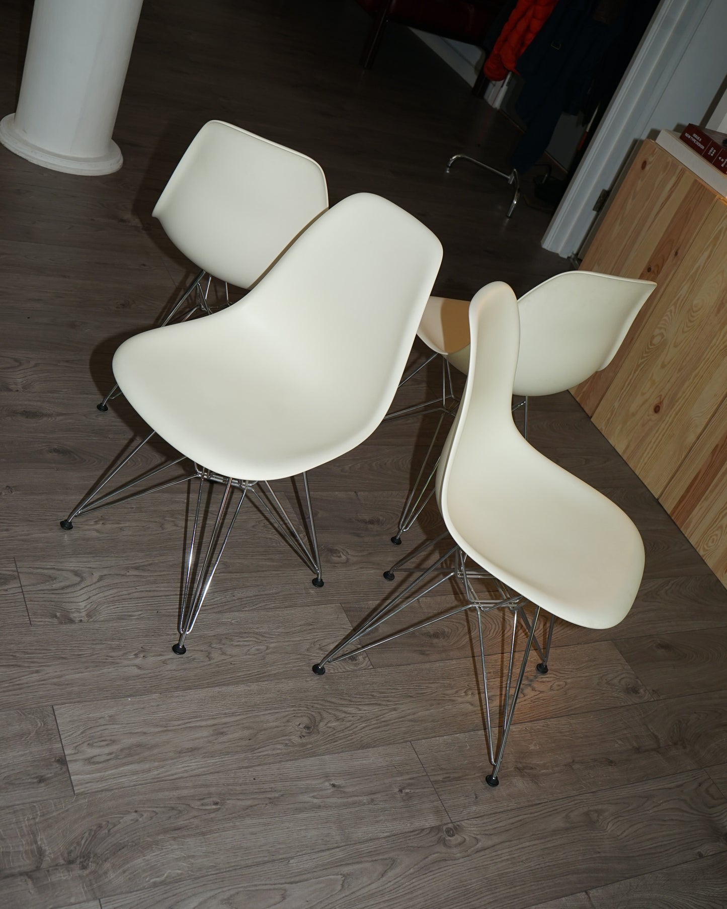 DSR Chairs – Vitra - in the corner shop