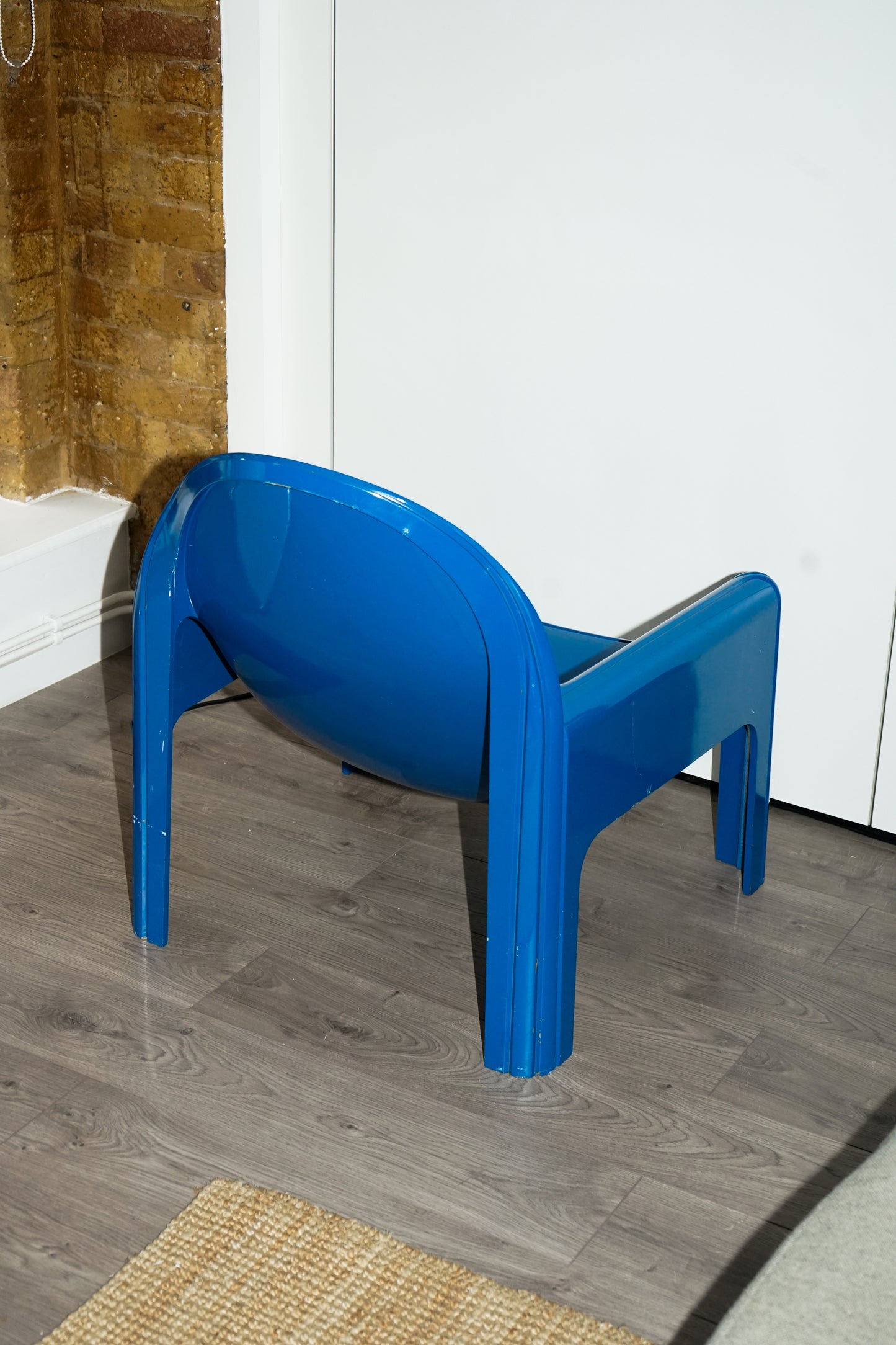 Lounge Armchair – Kartell