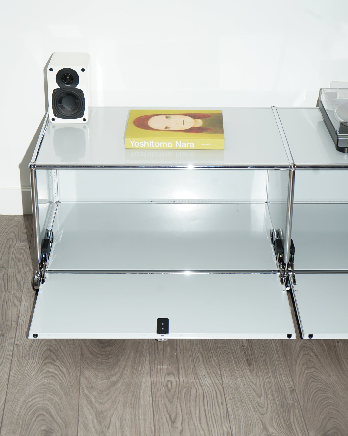 Low Board – USM Haller