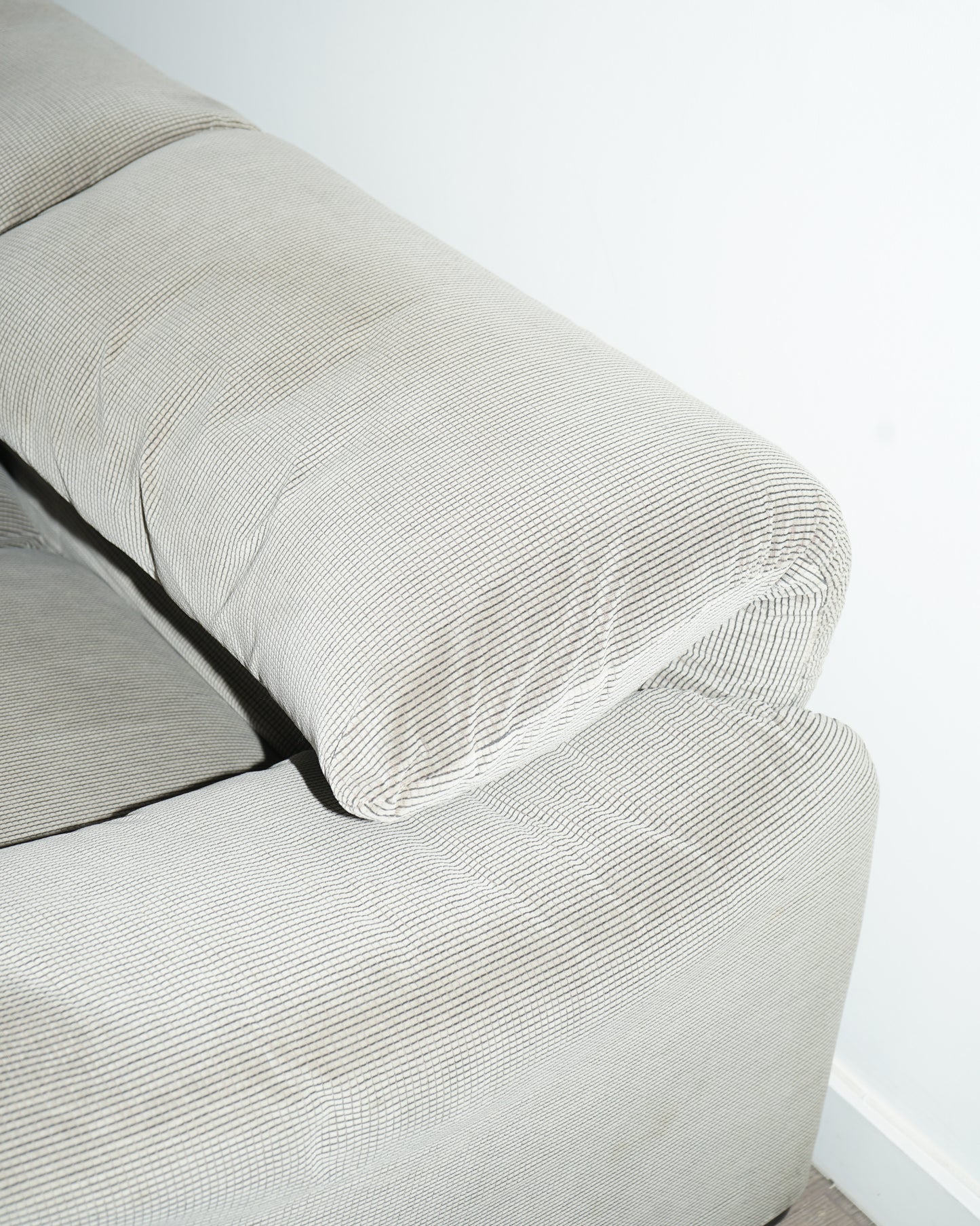 Light Grey Two Seater Maralunga Sofa – Cassina