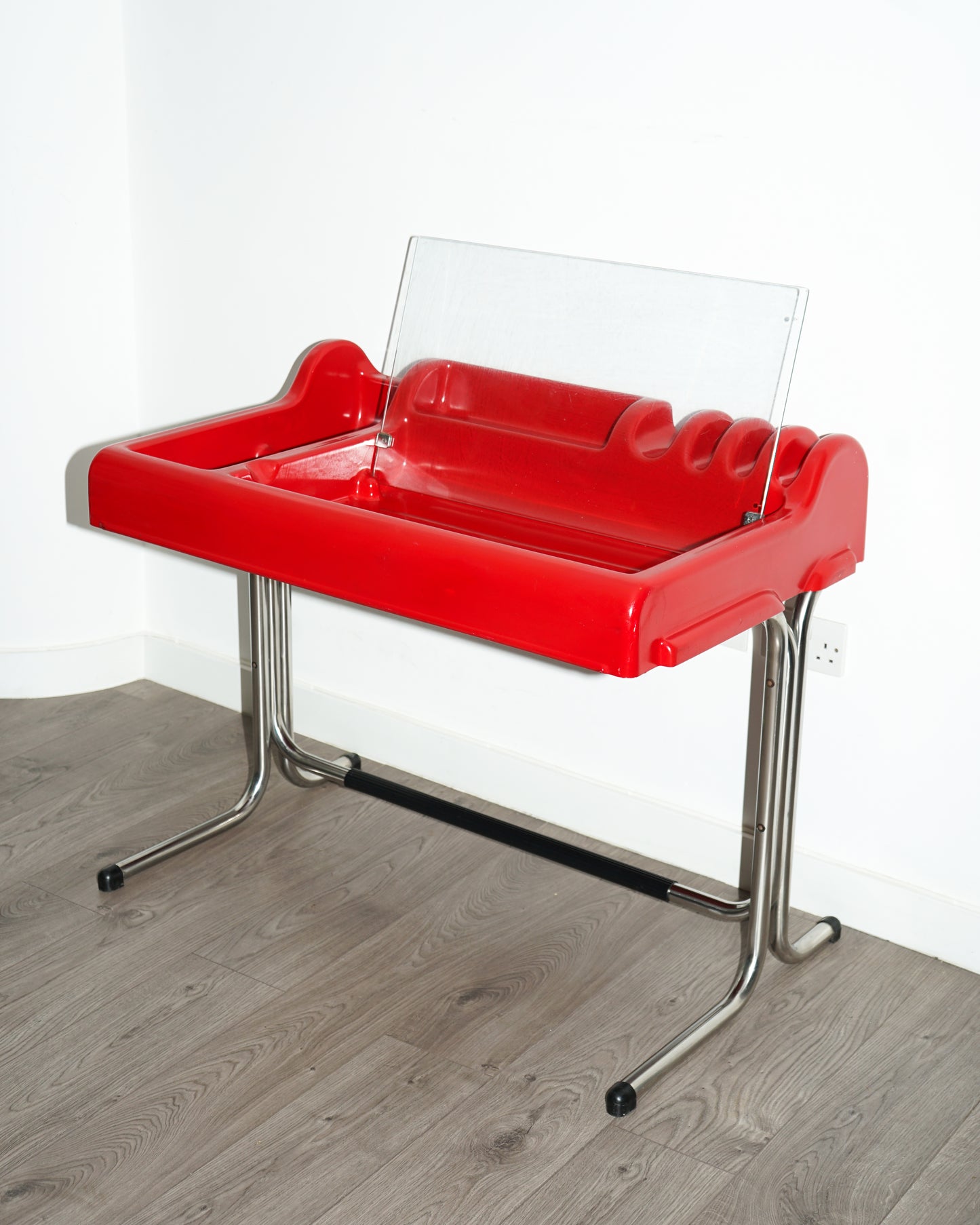 Orix Writing Desk – Molteni