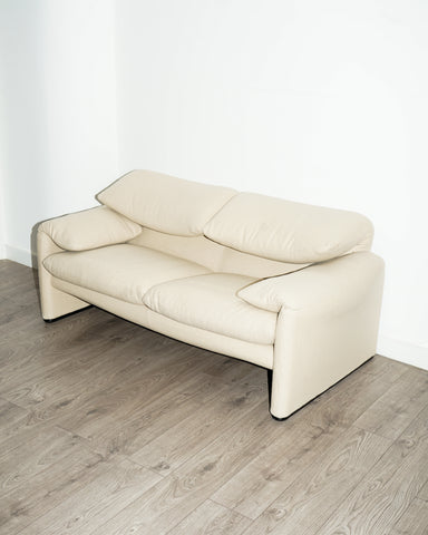 Cream Two Seater Maralunga Sofa – Cassina