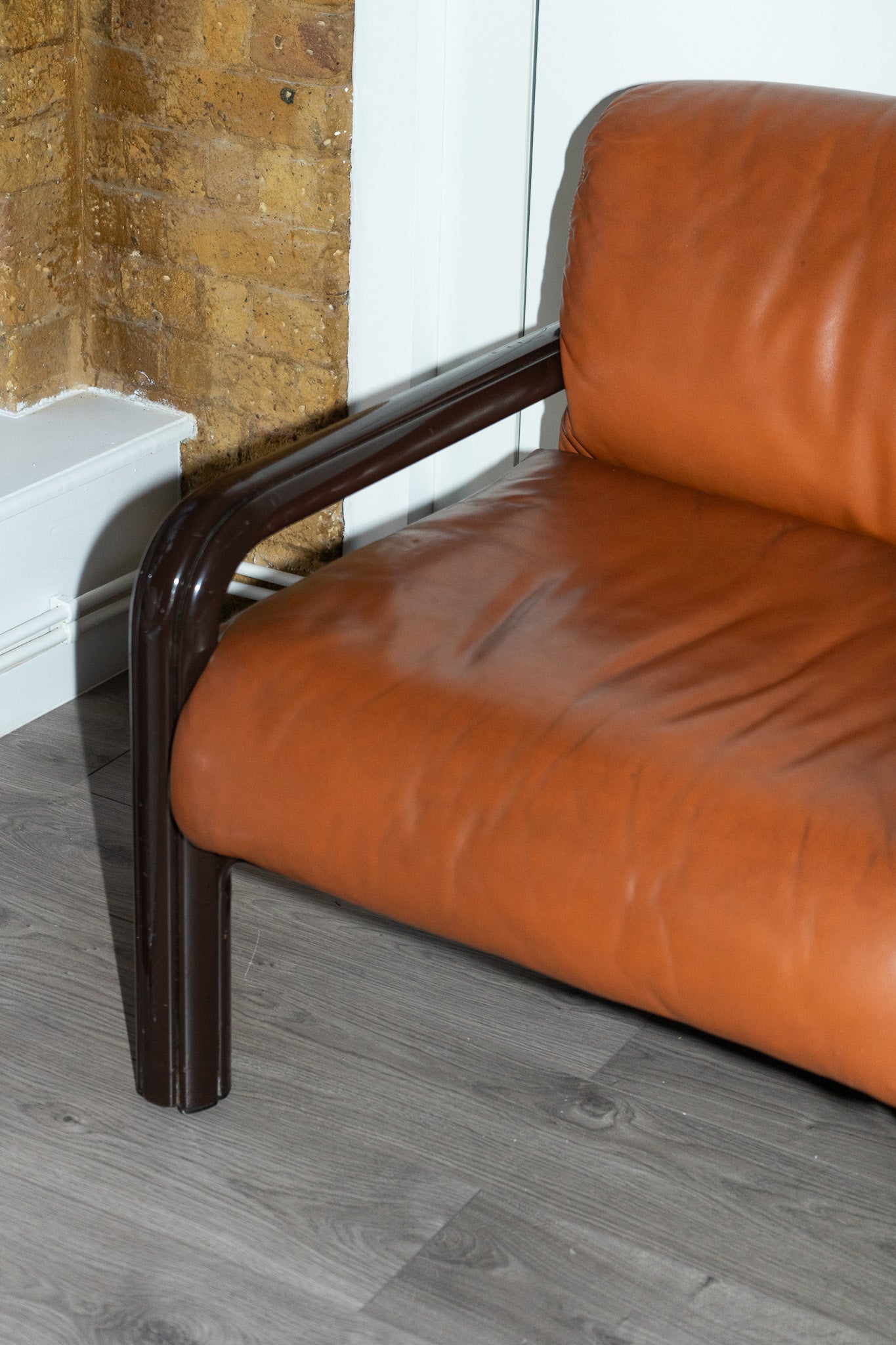 Lounge Chair – Knoll International - in the corner shop