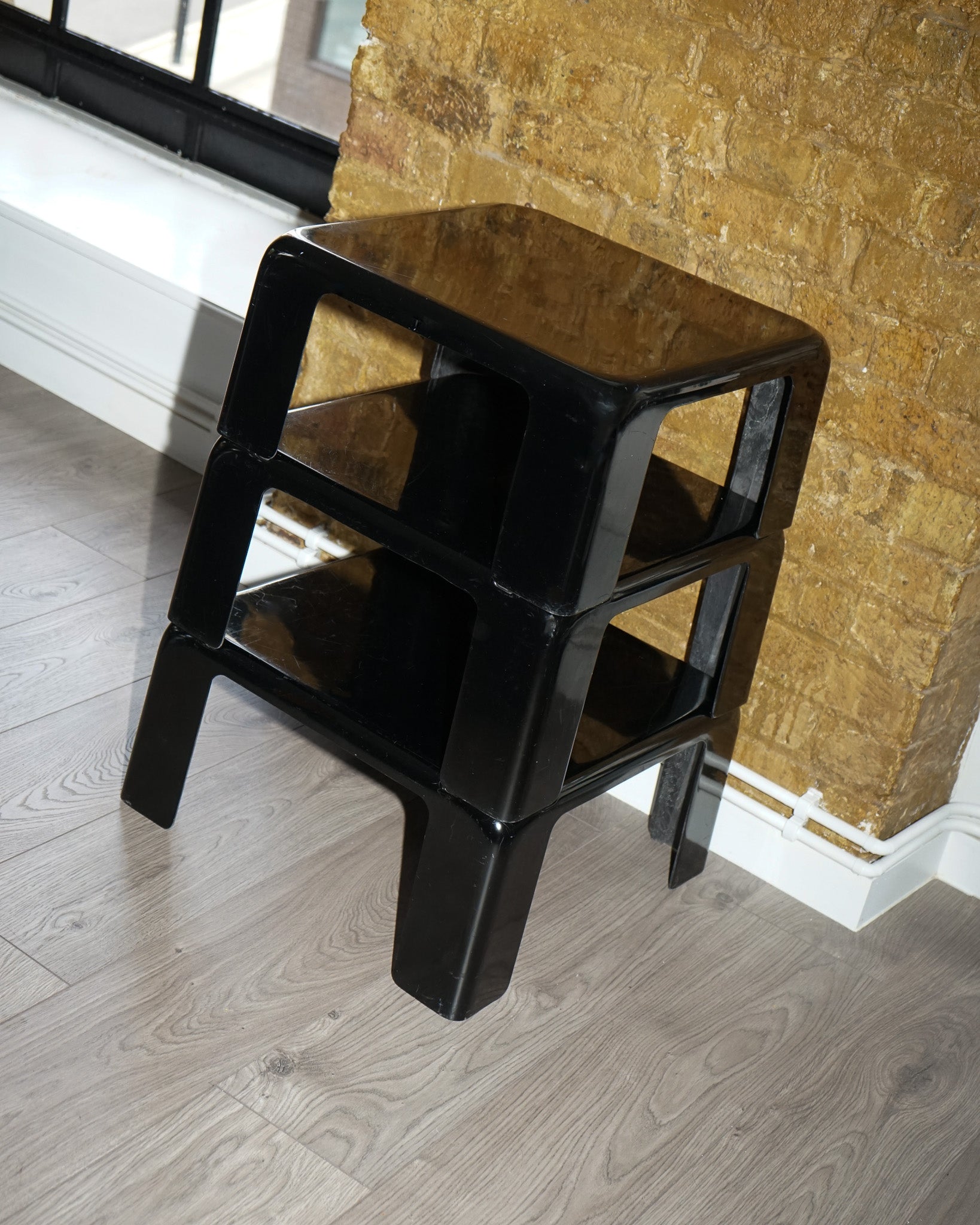 Gatti Side Tables – B&B Italia - in the corner shop