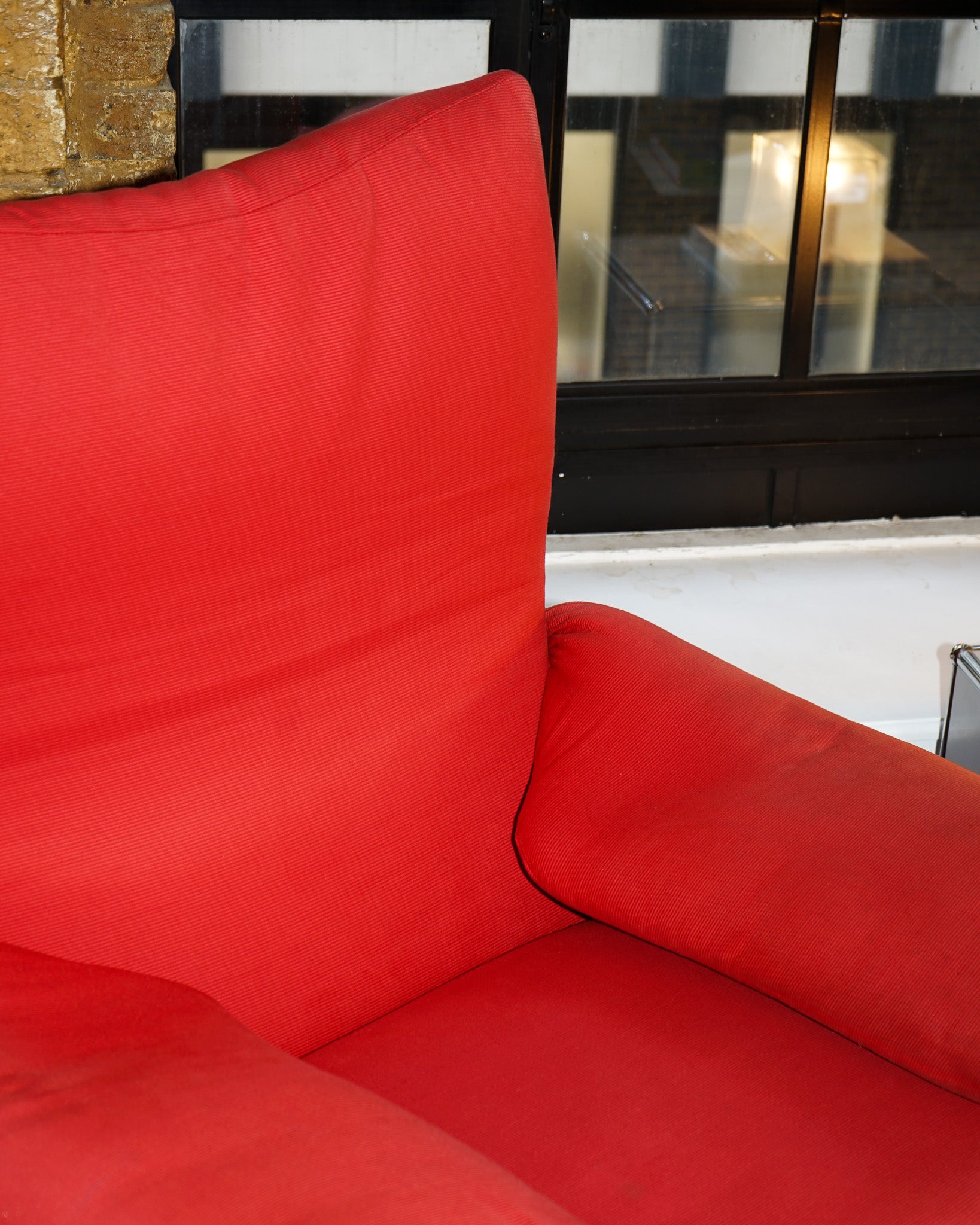 Maralunga Armchair – Cassina - in the corner shop
