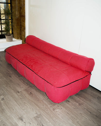 Strips Sofa and Sofa bed – Arflex - in the corner shop