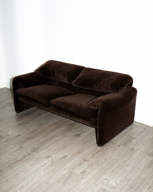 Brown Two Seater Maralunga Sofa – Cassina