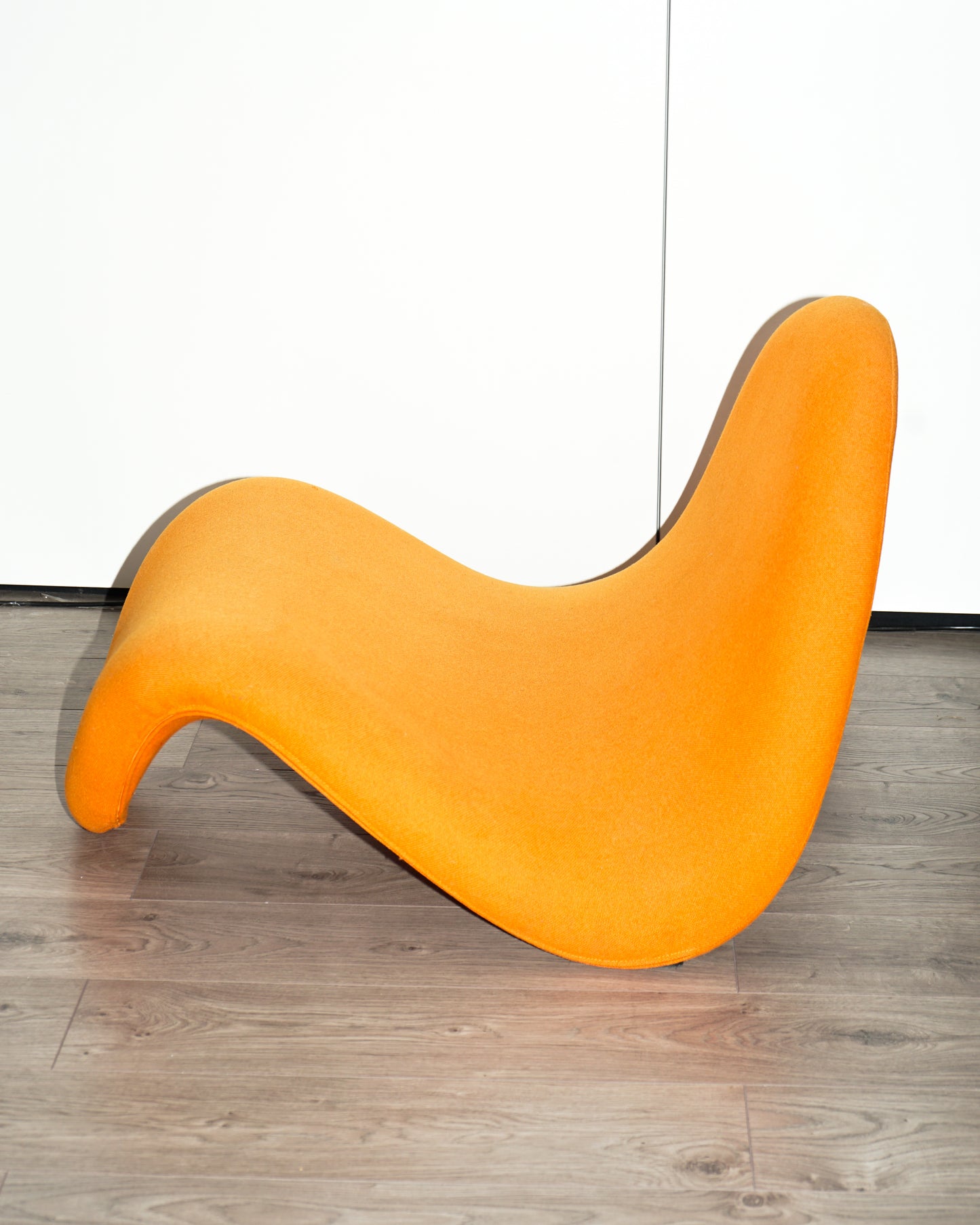 Orange Tongue Chair – Artifort
