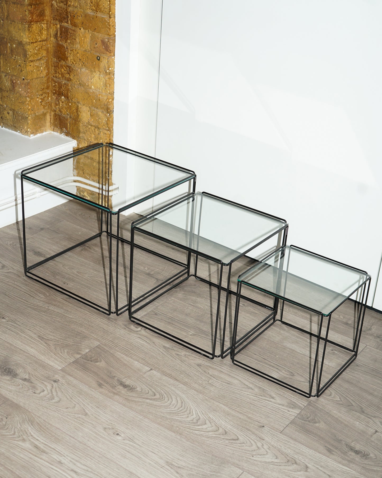 'Isocele' Nesting Tables – Max Sauze