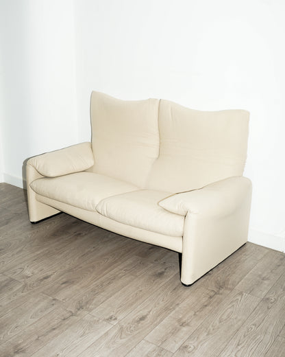 Cream Two Seater Maralunga Sofa – Cassina